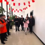 林芝市领导到平安产险林芝中支走访慰